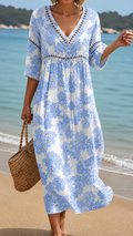 Vestido de Playa con Flores Azules Delicadas