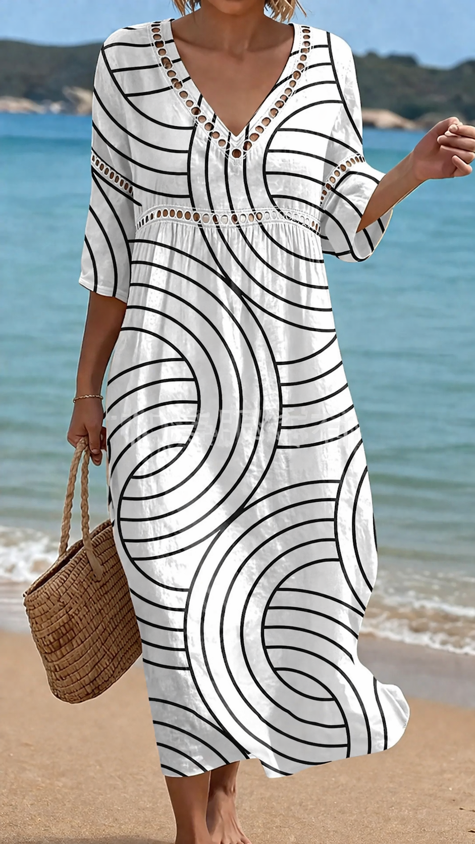 Vestido de Playa con Líneas Modernas