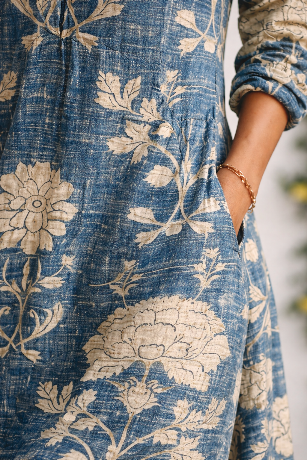 Karin · Robe midi fleurie fluide et légère